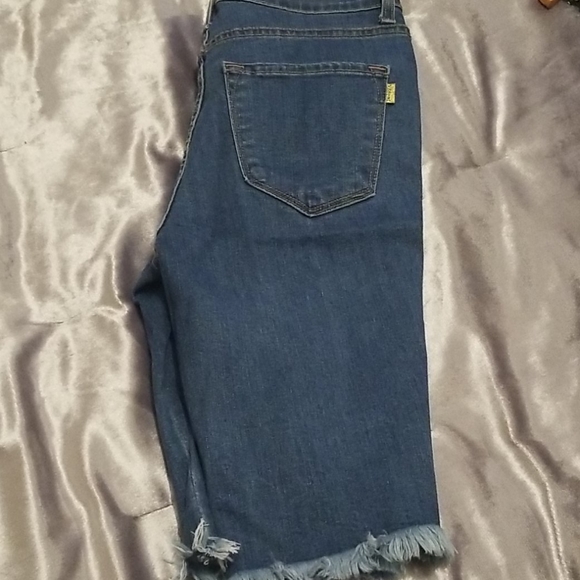 Denim Short - Picture 3 of 3